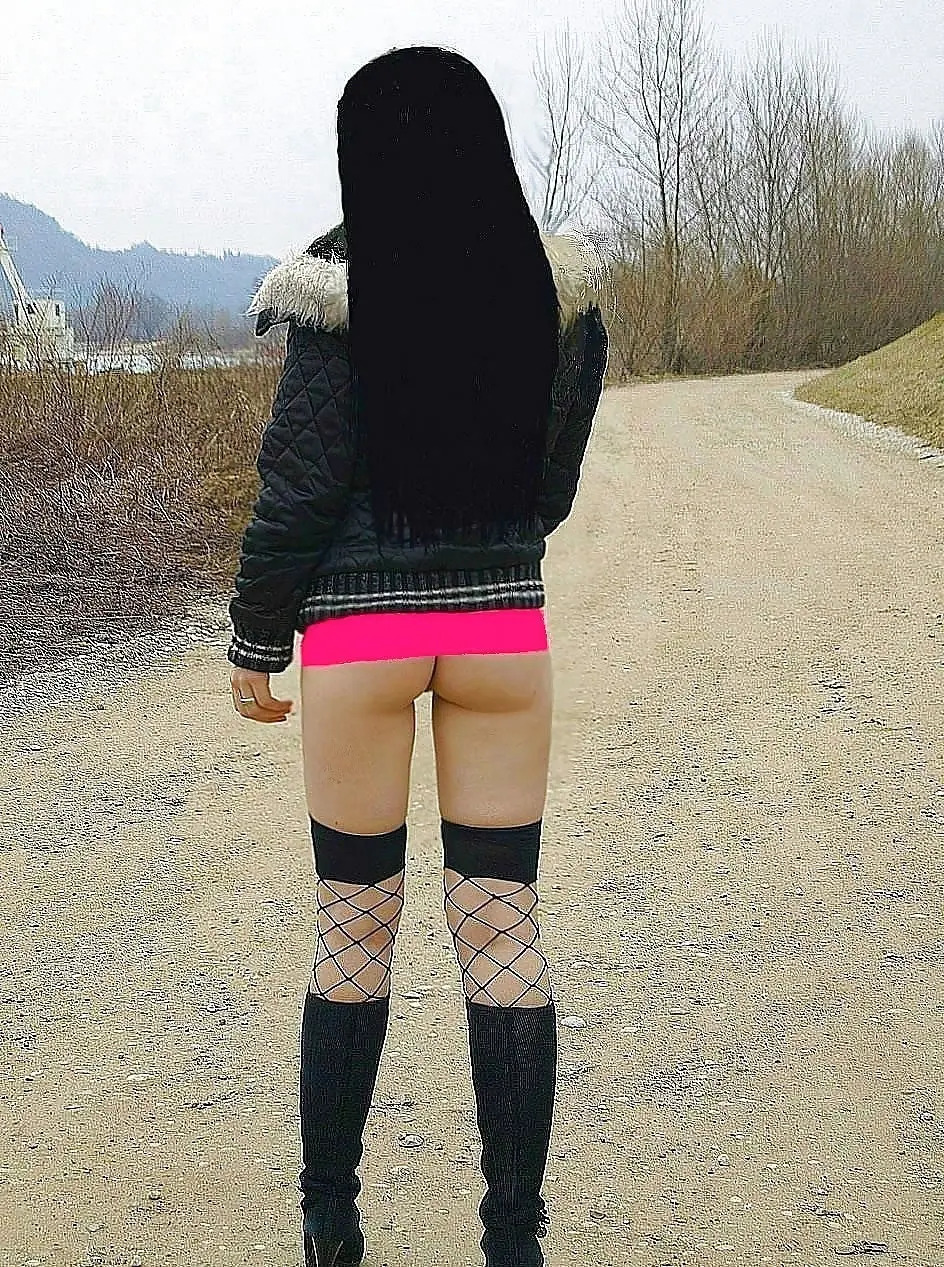 Put Me To Work On A Busy Downtown Street ♠️ Pimp Me Black Daddy ! ♠️