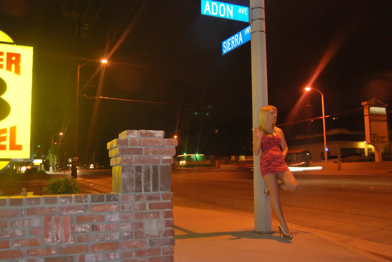 $lut For $ale ♠️ Pimp Me Black Daddy ! ♠️