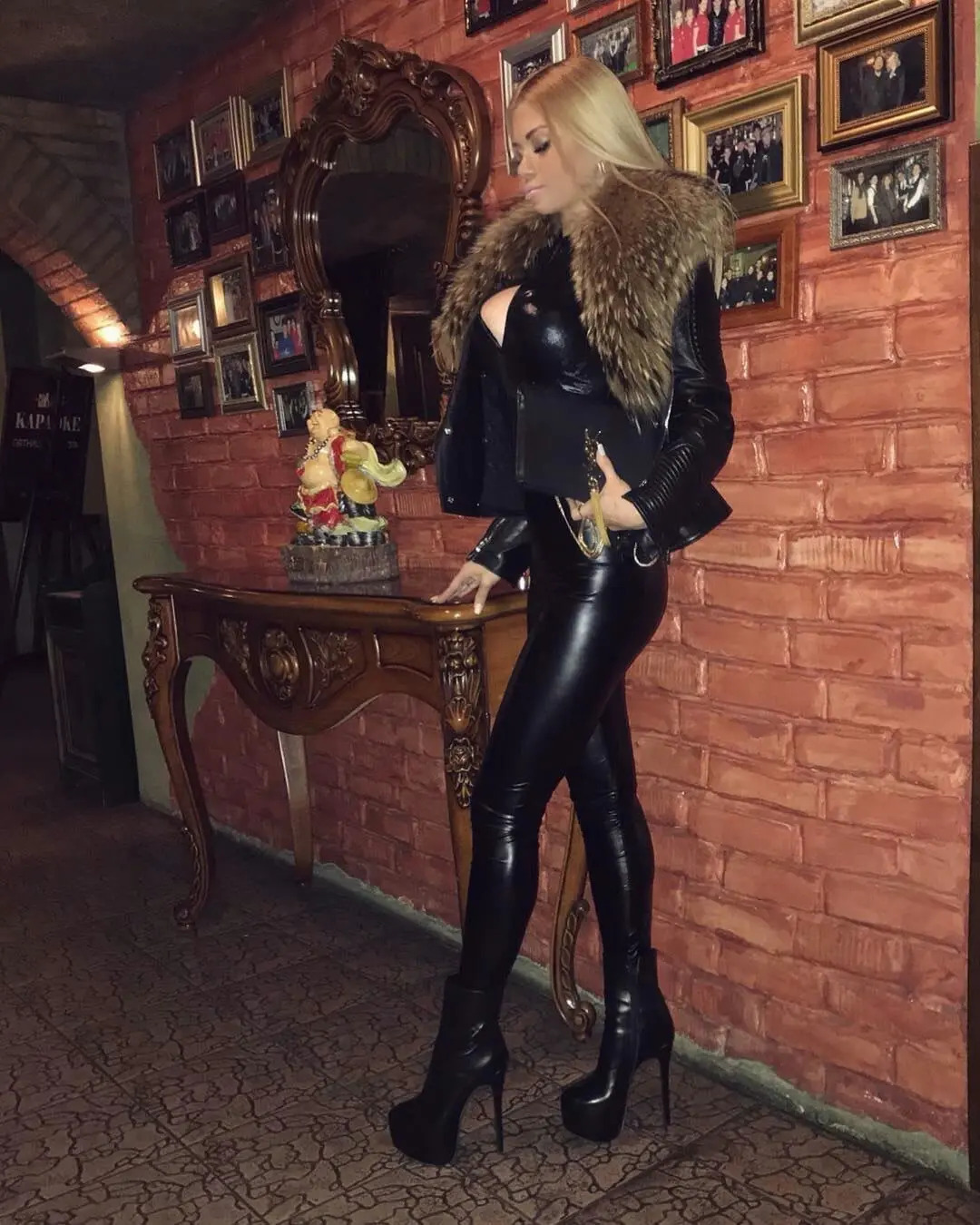 $issy $treet $lut For $ale ! ♠️ Pimp Me Black Daddy ! ♠️